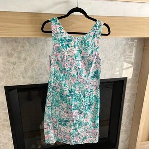 LILLY PULITZER dress. Size 8. Mint condition.